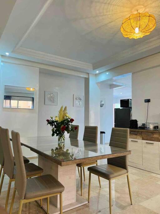 Apartment Design 3 Bedroom Hivernage Gueliz Marrakech K13 มาร์ราเกช ภายนอก รูปภาพ